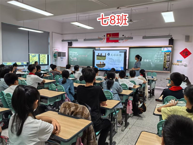 b08dab32aebd4d16b65c21cb8a4959d9.jpg